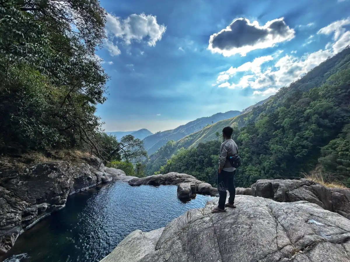 Relax in a Natural Infinity Pool